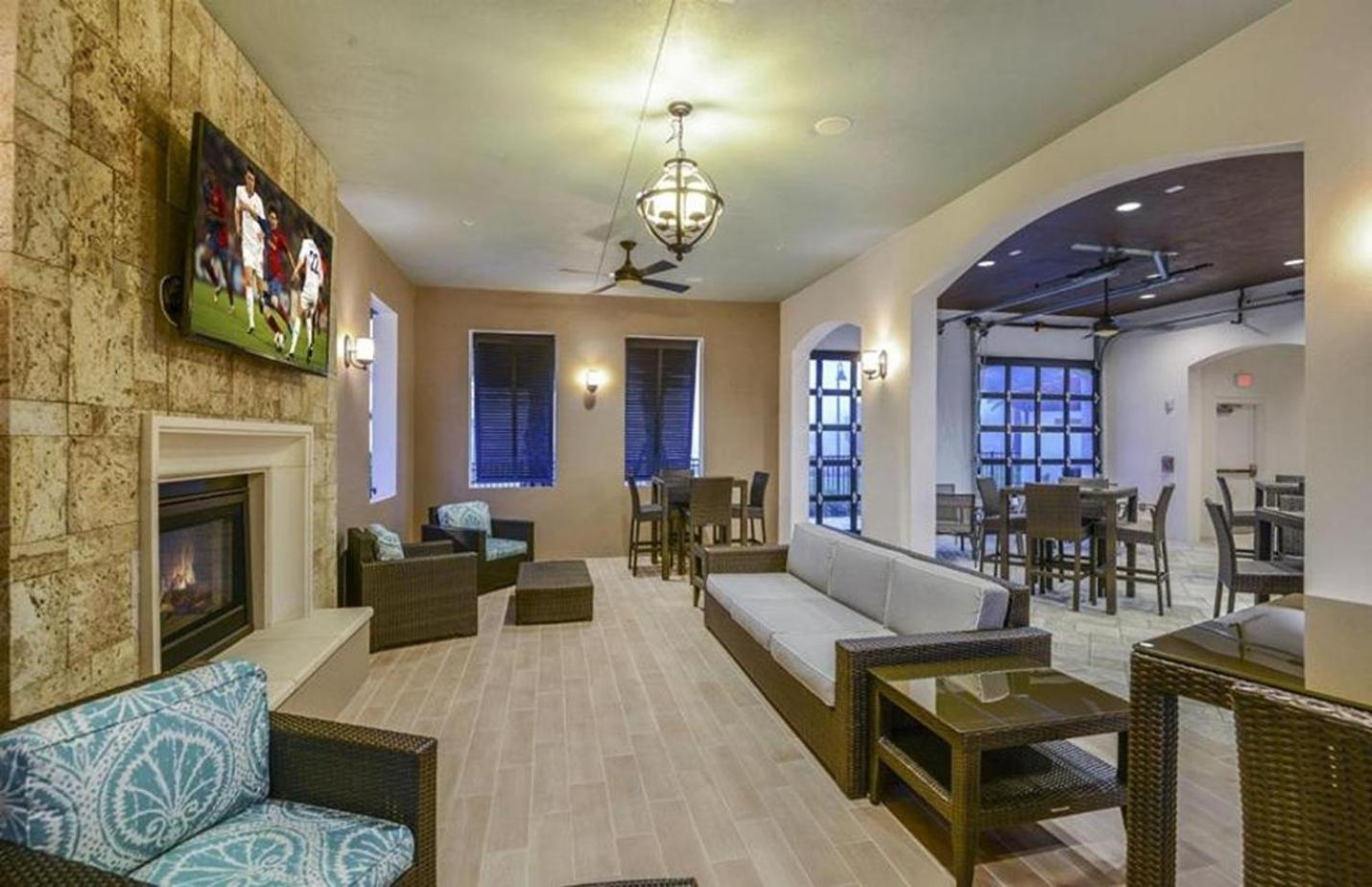 Townhome With Private Pool, Bbq & Free Waterpark Кіссіммі Екстер'єр фото